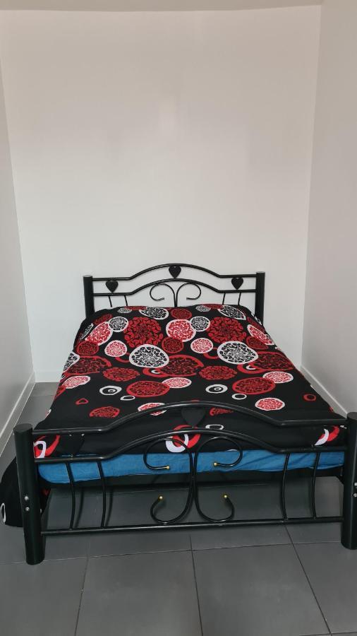 Logesty Home Proche Paris Et Metro Pantin Luaran gambar