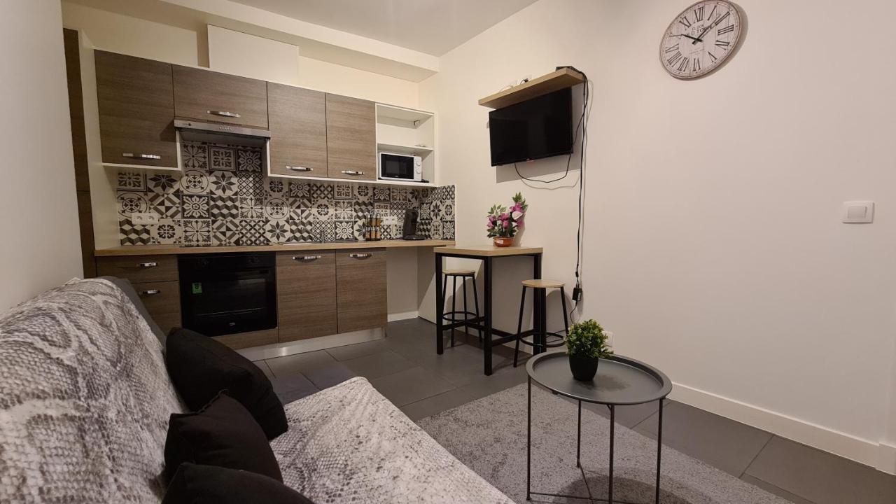 Logesty Home Proche Paris Et Metro Pantin Luaran gambar