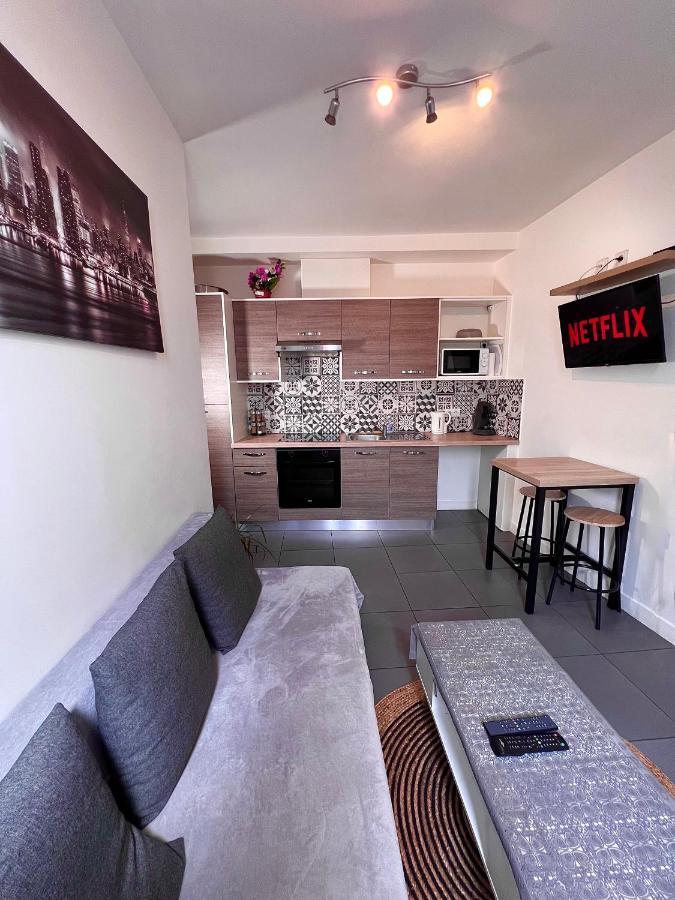 Logesty Home Proche Paris Et Metro Pantin Luaran gambar